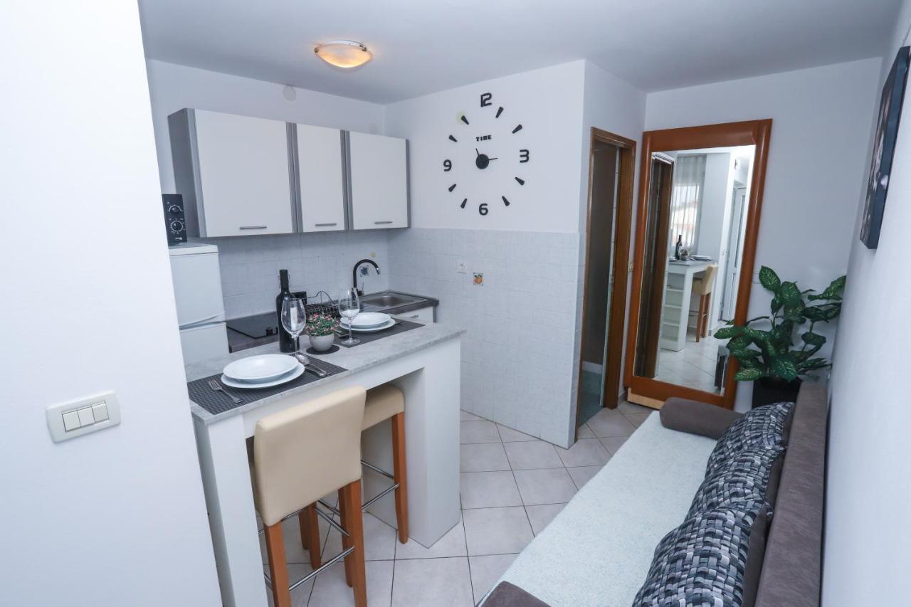 Apartment Ivica Poreč Extérieur photo