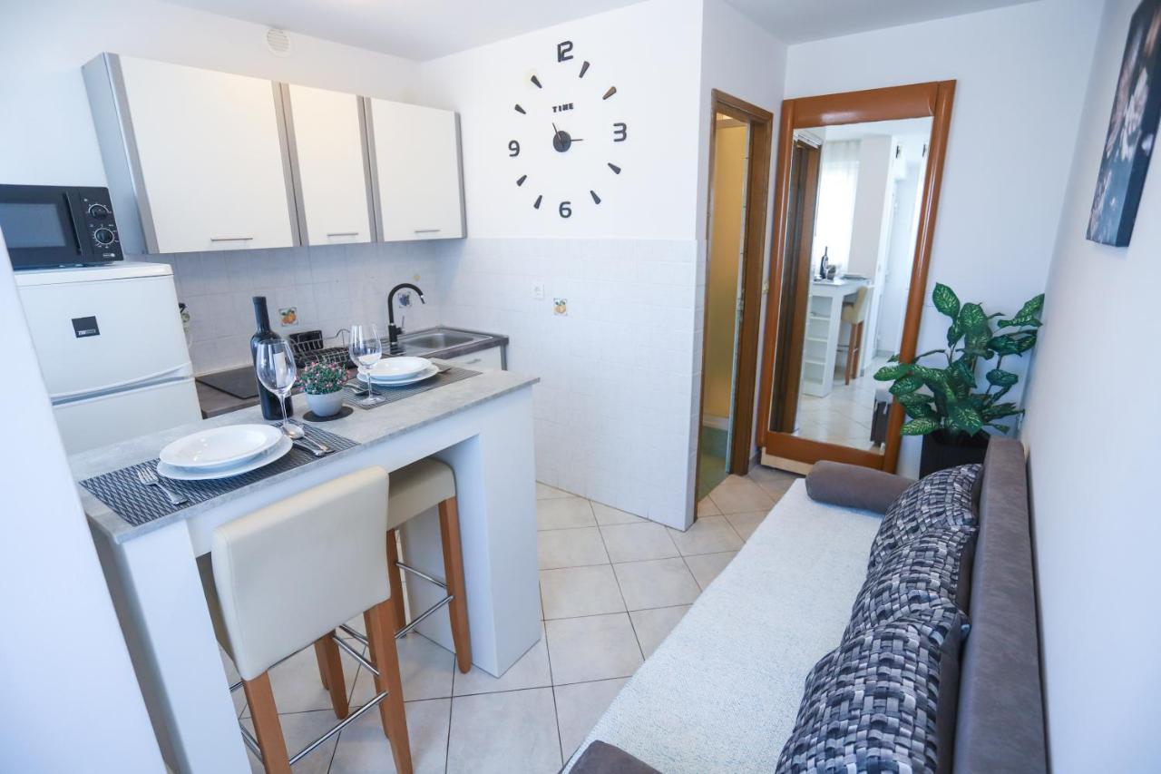 Apartment Ivica Poreč Extérieur photo