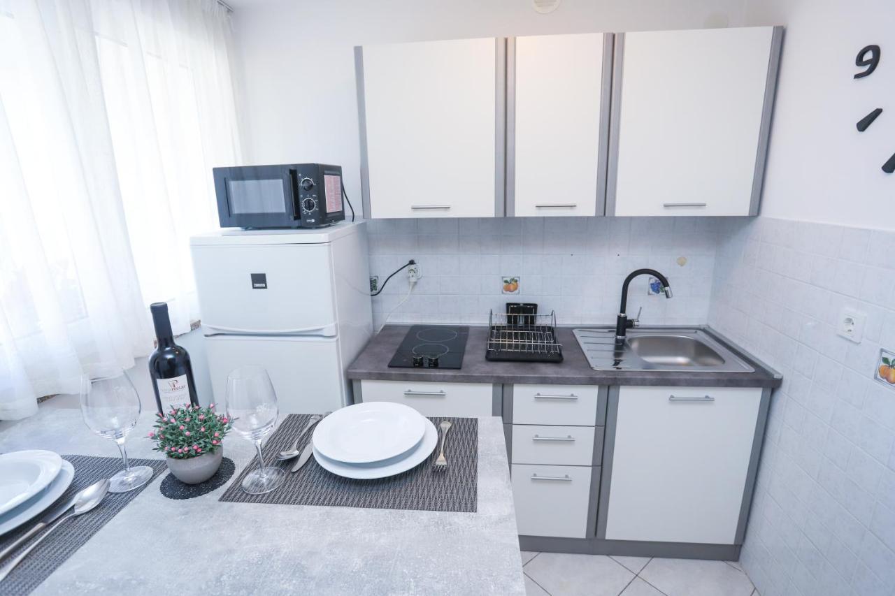 Apartment Ivica Poreč Extérieur photo