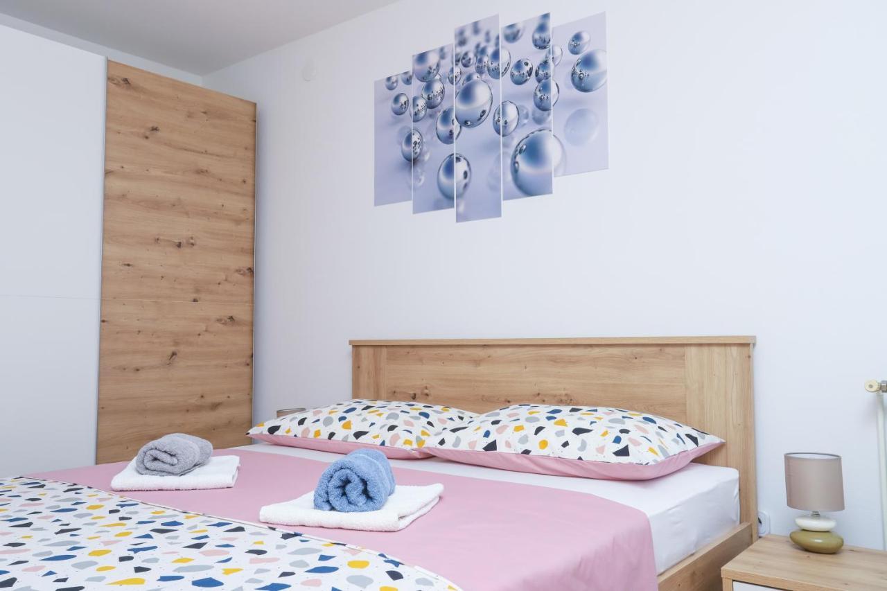 Apartment Ivica Poreč Extérieur photo